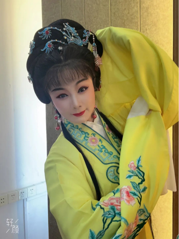 經(jīng)典傳統(tǒng)潮劇《蘇六娘》選段“愁恨滿懷”